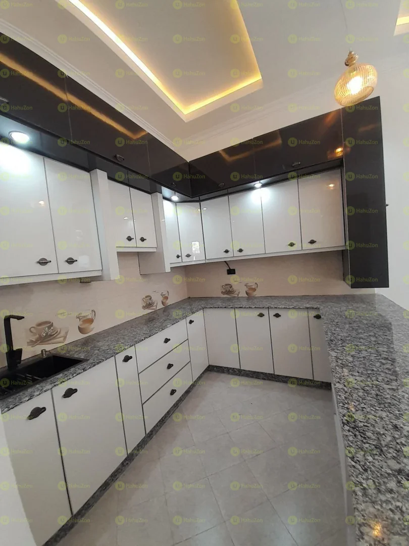 250 ካሬ የሚሸጥ ዘመናዊ ቪላ ቤት በአያት