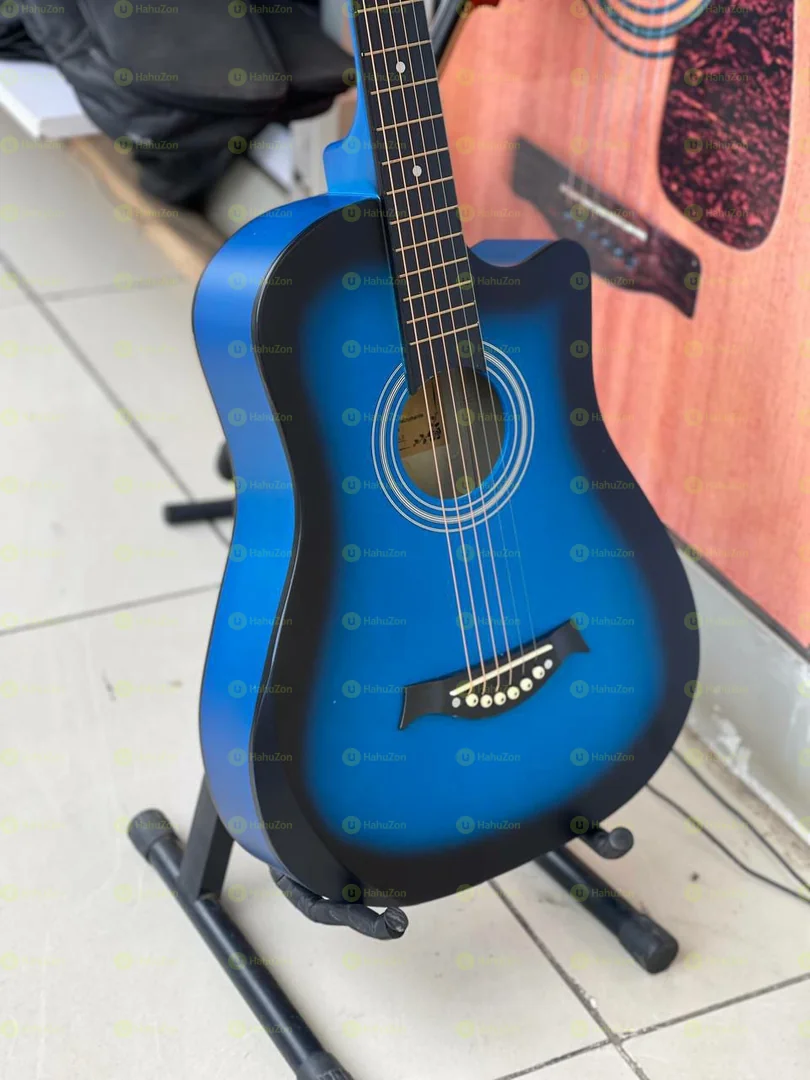 Siltron Box Guitar