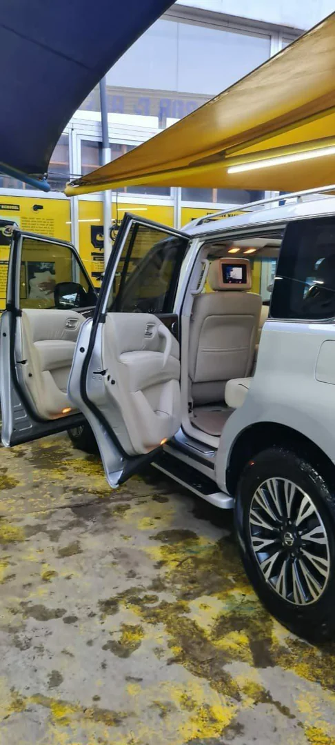 2017 Model-Nissan Patrol Platinum