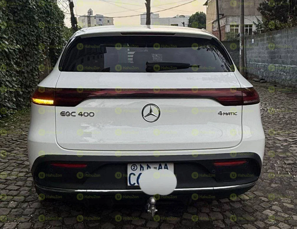 2020 Model-Mercedes Benz EQC 400 4Matic EV