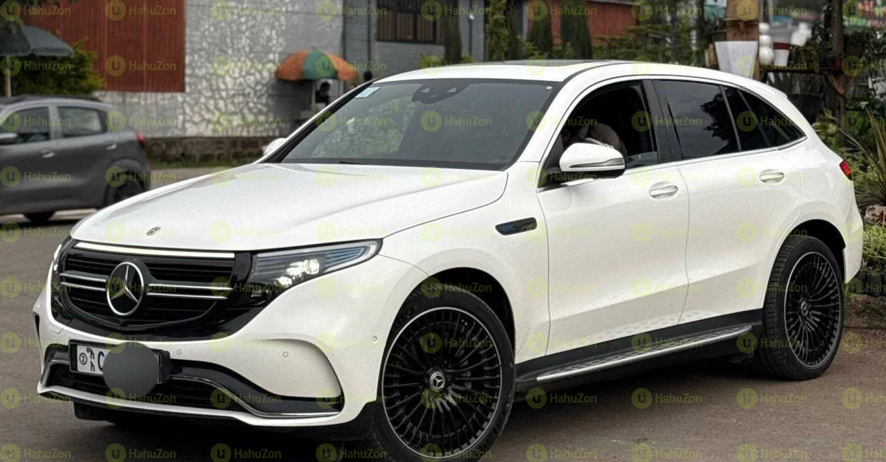 2020 Model-Mercedes Benz EQC 400 4Matic EV