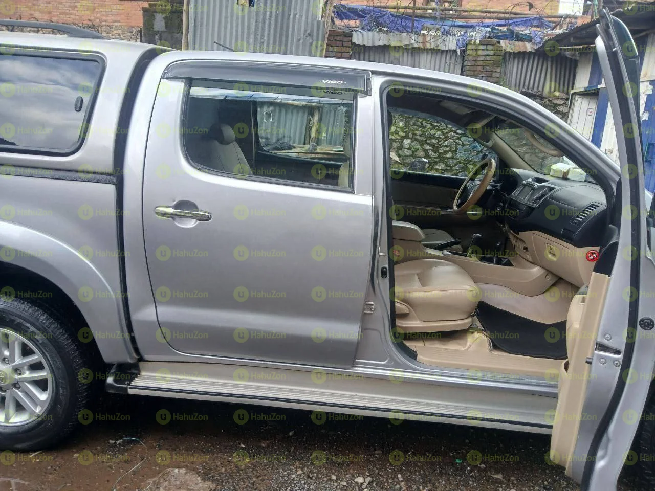 2015 Model-Toyota Hiluxe Double Cap