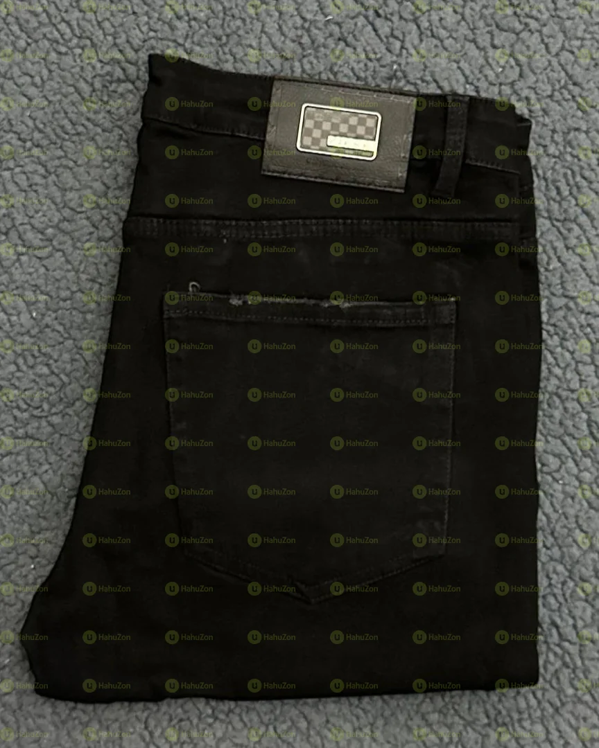 Slim Black Color Jeans
