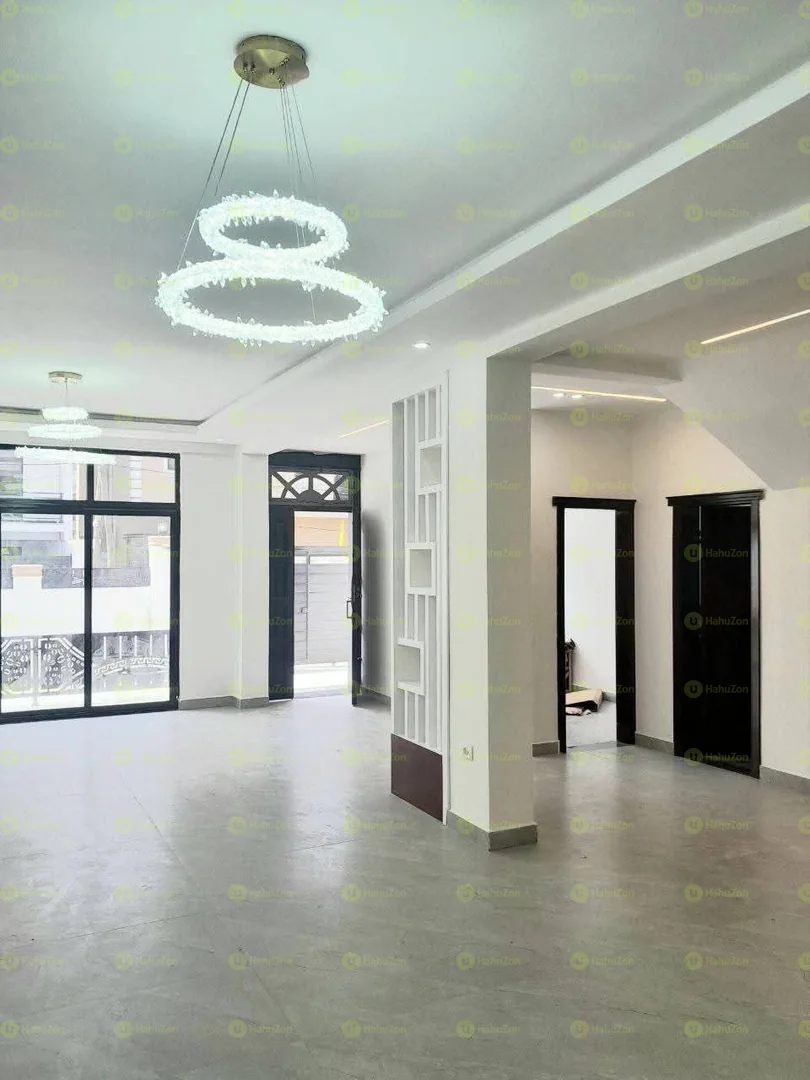 200 ካሬ የሚሸጥ G+2 ቤት በአያት