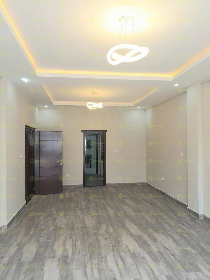 200 ካሬ የሚሸጥ G+2 ቤት በአያት