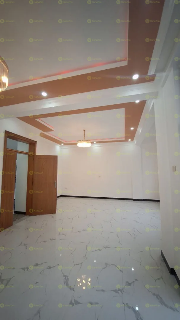 94 ካሬ የሚሸጥ G+3 ቤት በአያት