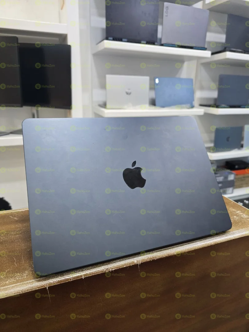 Apple MacBook Air M2 Chip 2022 Laptop