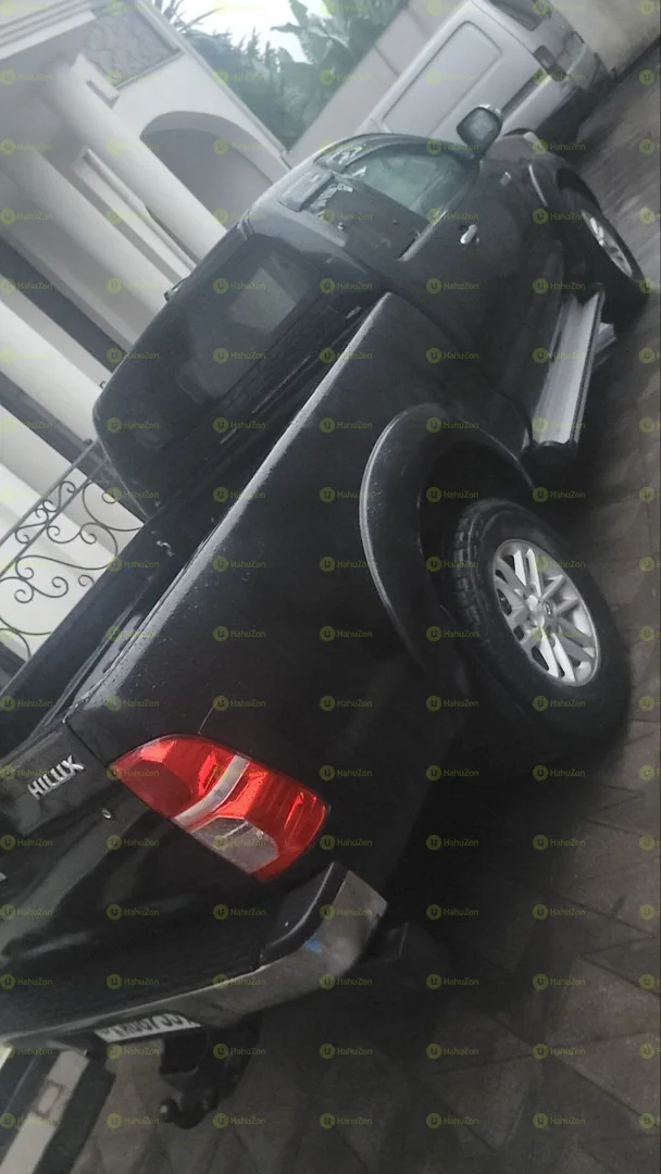 2012 Model-Toyota Hilux Kin-Cap