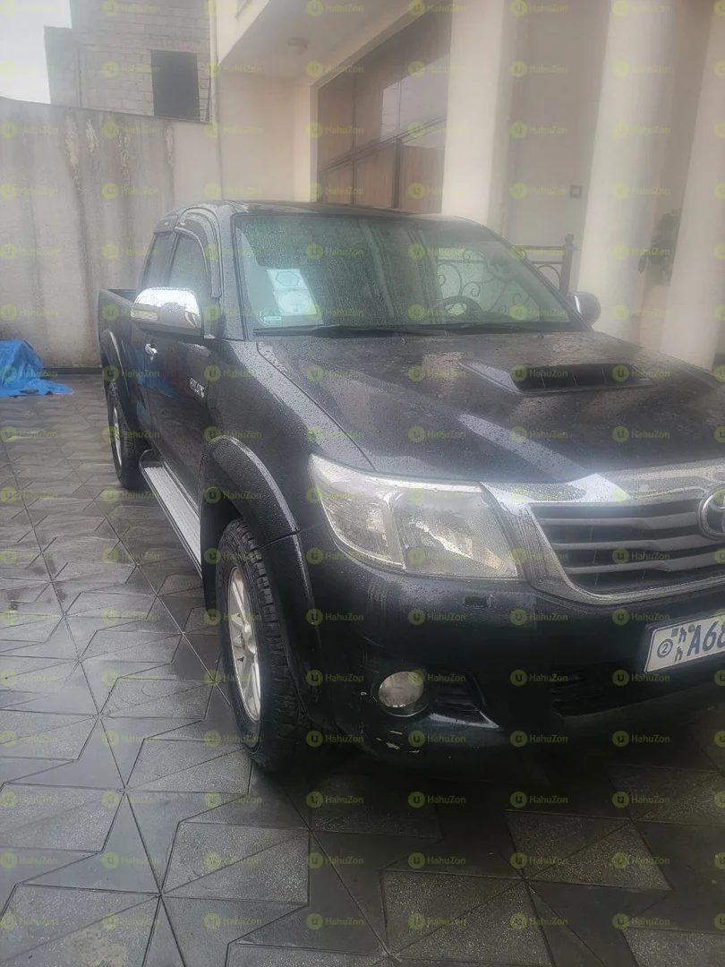 2012 Model-Toyota Hilux Kin-Cap