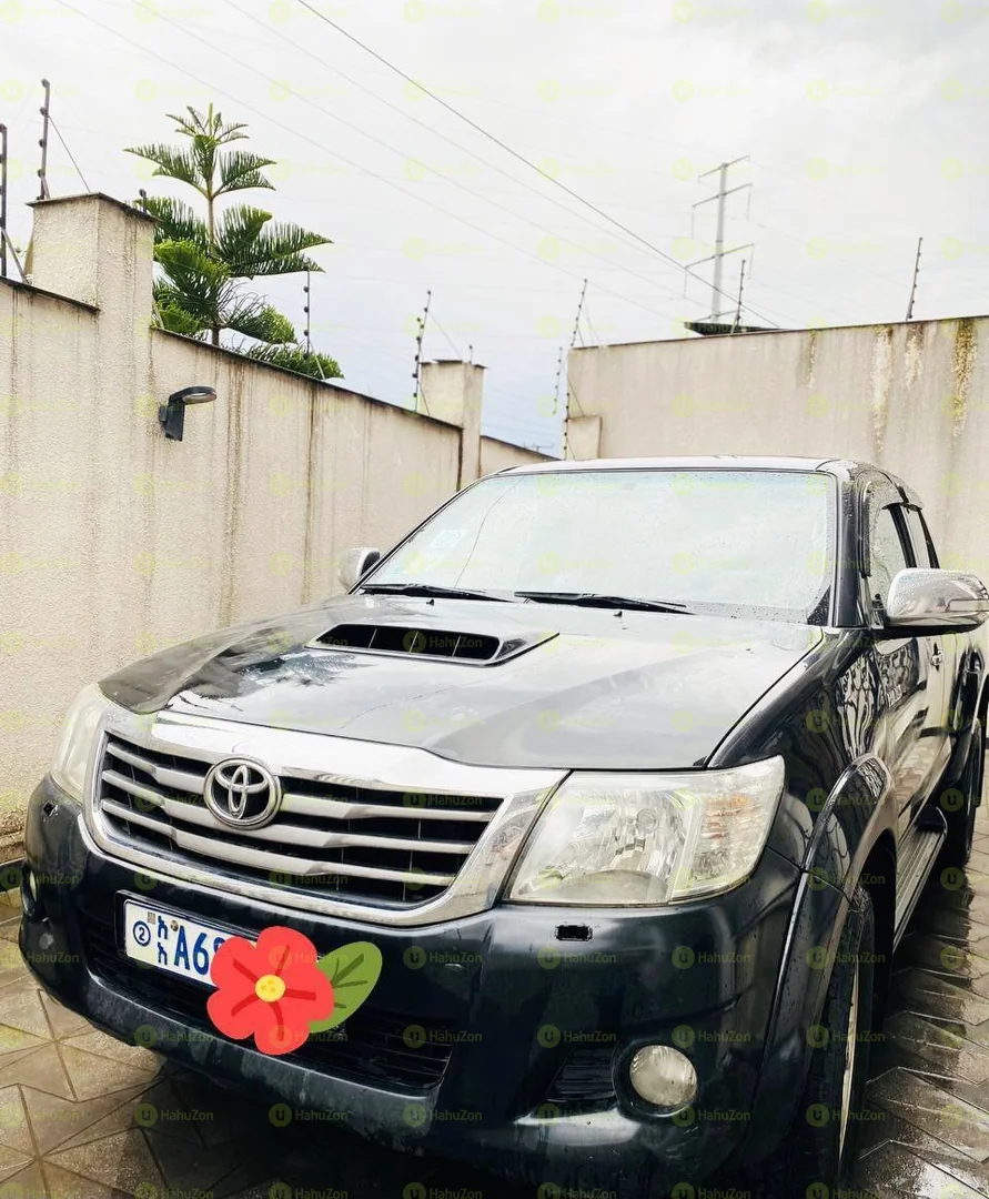 2012 Model-Toyota Hilux Kin-Cap