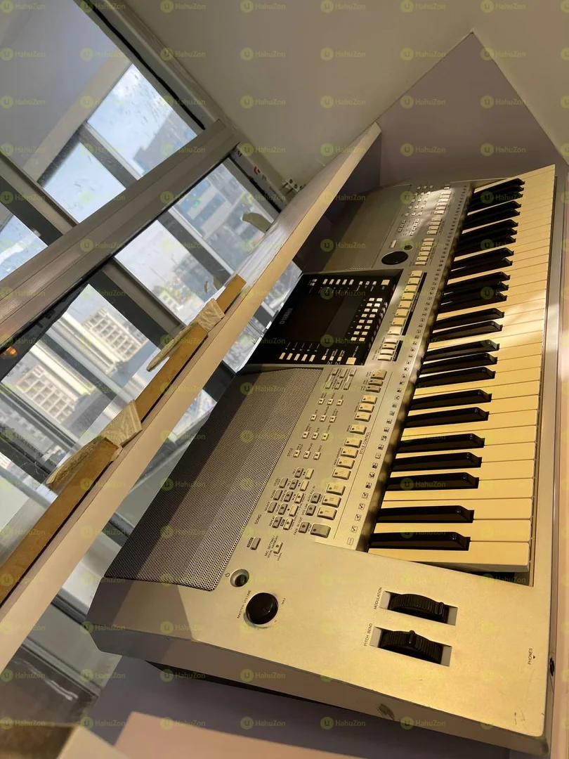 YAMAHA PSR 910 Keyboard