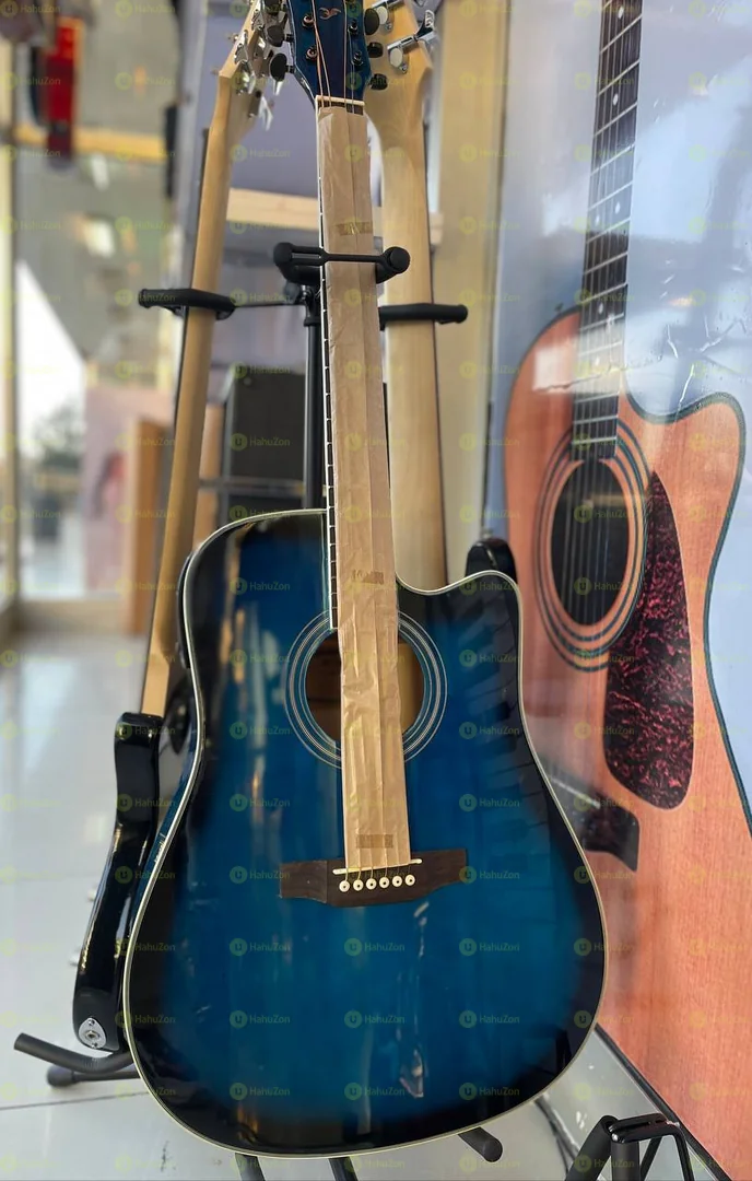 Yamaha F6000 Guitar