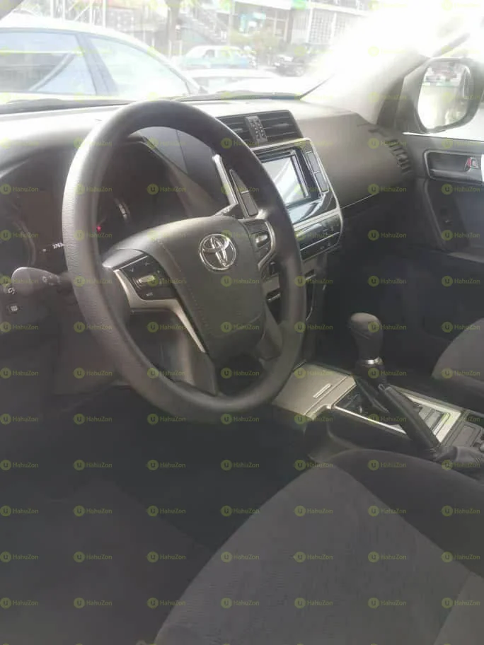 2019 Model-Toyota Land Cruiser Prado