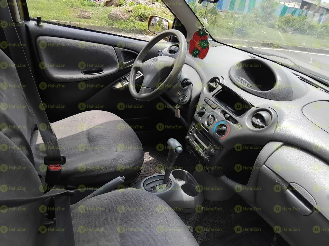1999 Model-Toyota Vitz