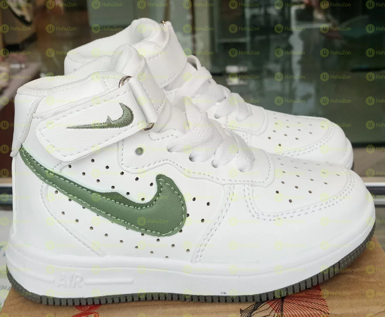 Air Sndakers