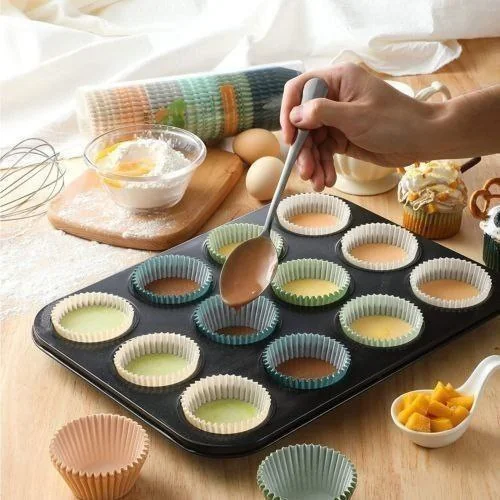 12 Holes Cup + Silicon Baking Molds Muffin Pan