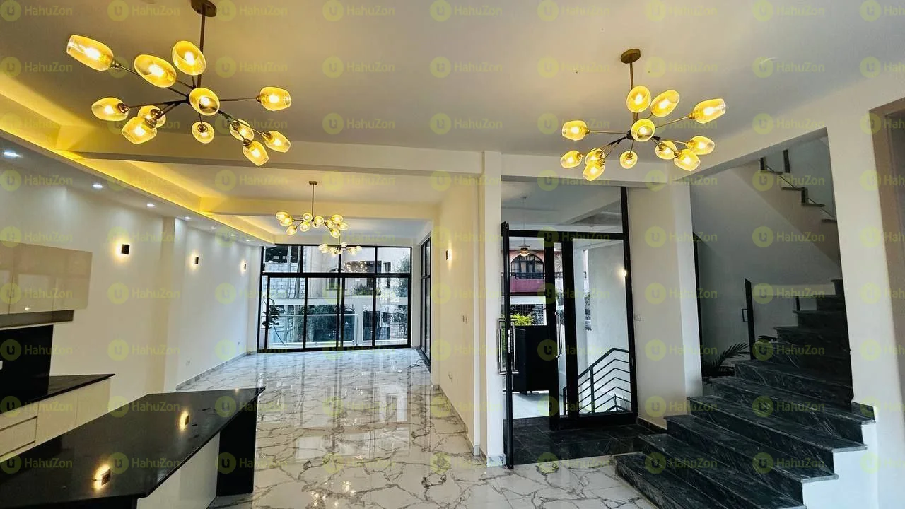 171m² House For Sale