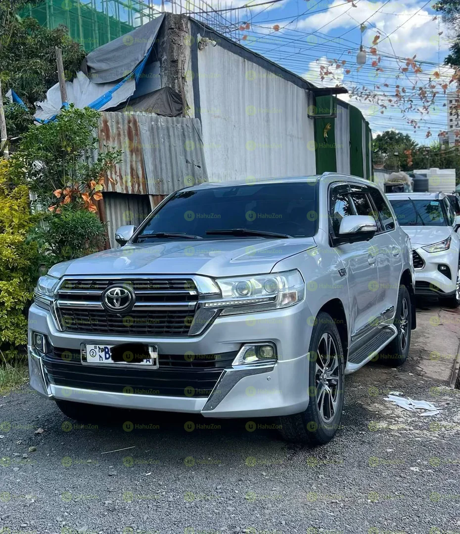2009 Model-Toyot Landcruiser V8 VX