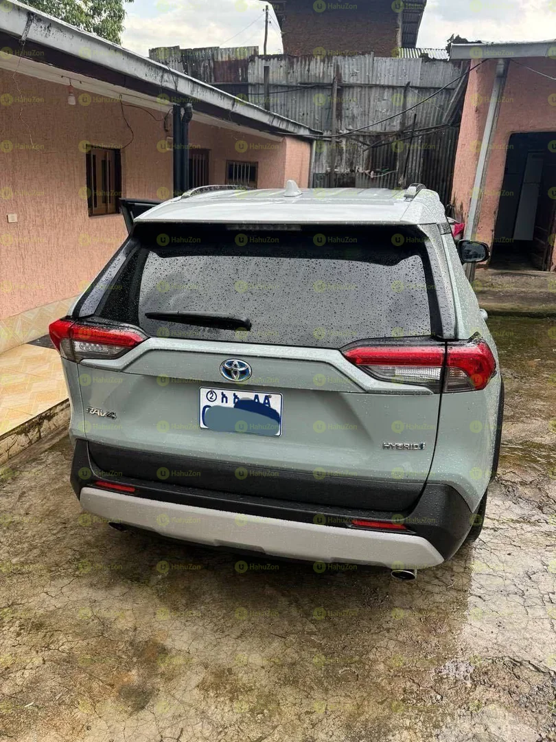 2022 Model-Toyota Rav4 Hybrid