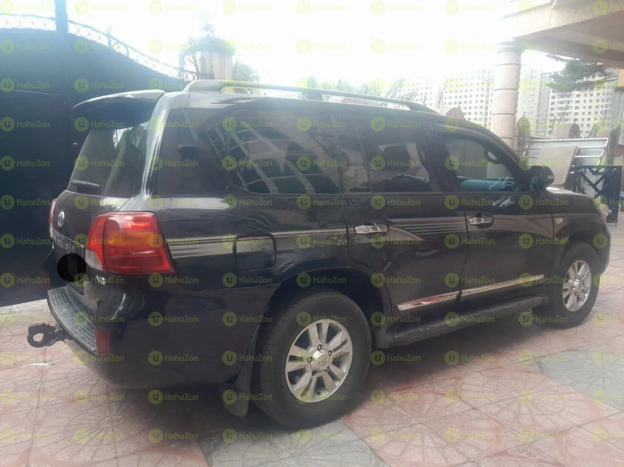 2011 Model-Toyota Landcruiser GX-R