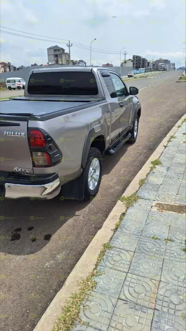 2019 Model-Toyota Extra Cap Revo