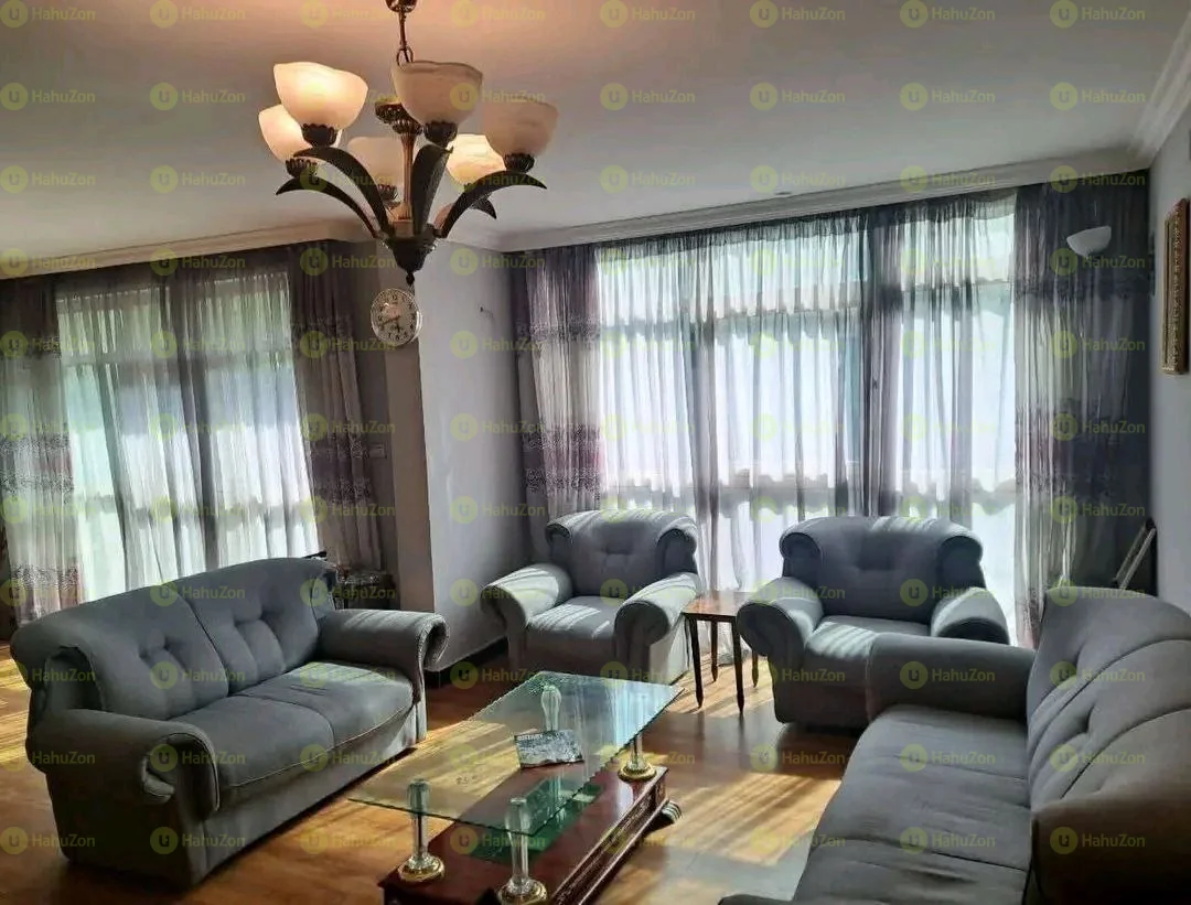 94 ካሬ የሚሸጥ G+2 ቤት በሰሚት ፍየል ቤት