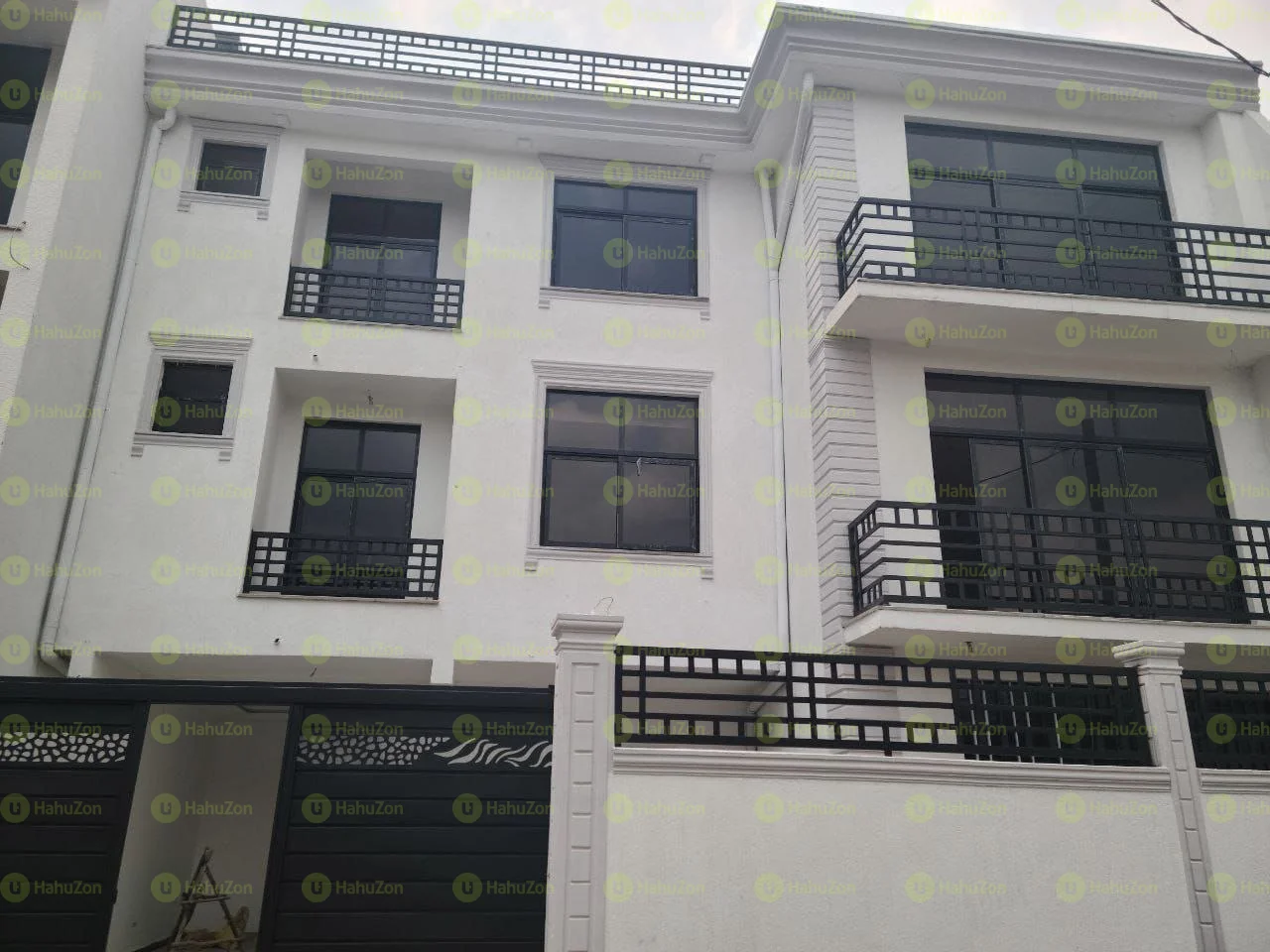 200 ካቅሬ የሚሸጥ G+2 ቤት በወሰን