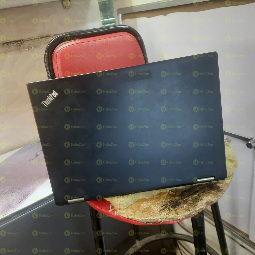 Lenovo Yoga 380 Core i7 8th Generation