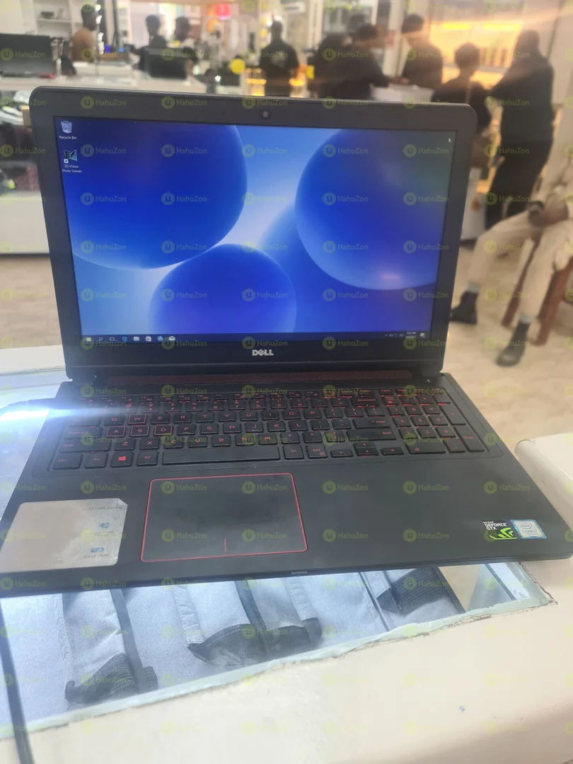 Dell Inspiron 5577 Core i7 7th Generation Laptop