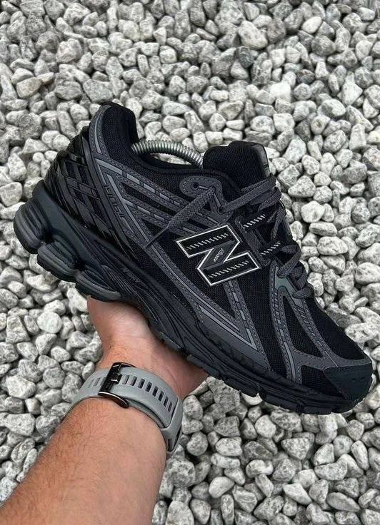 New Balance 1906R Women's Shoes