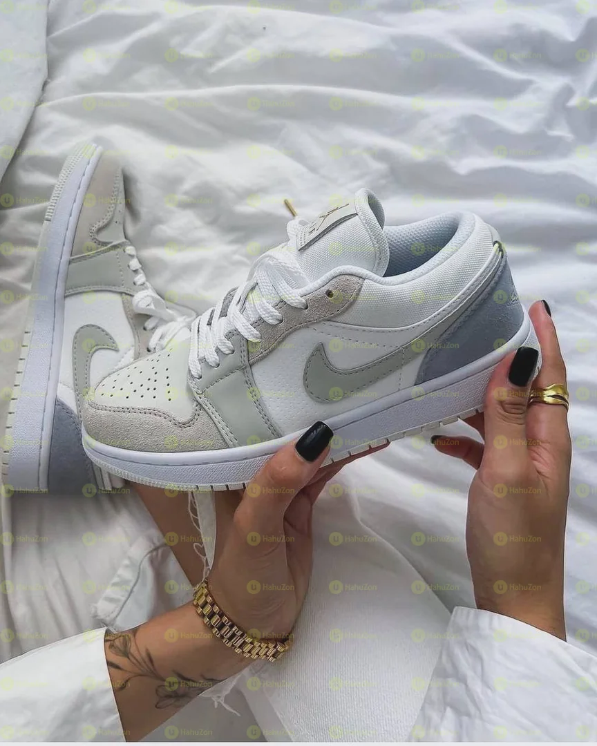Jordan Low Paris Women's Shoes