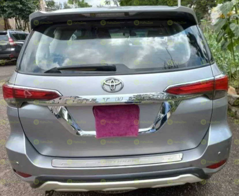 2018 Model-Toyota Fortuner