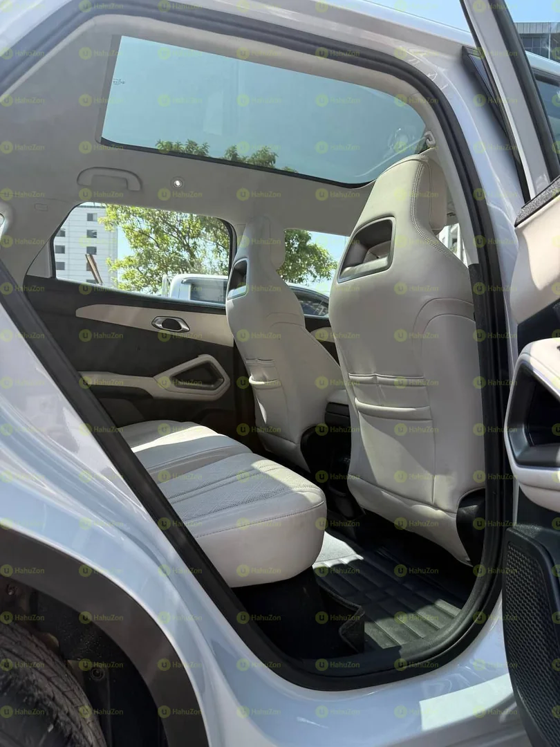 2015 Model-BYD Yan Up