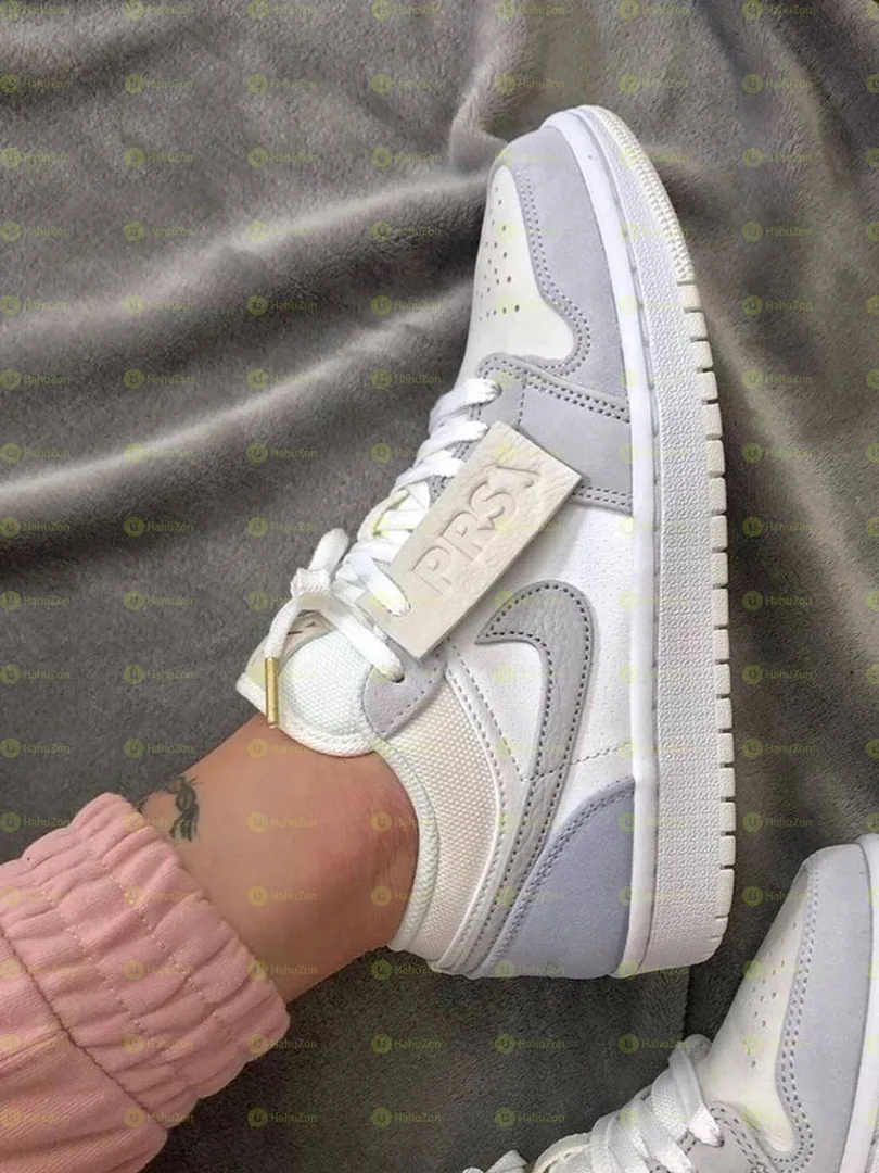 Jordan low Paris Women's Shoes