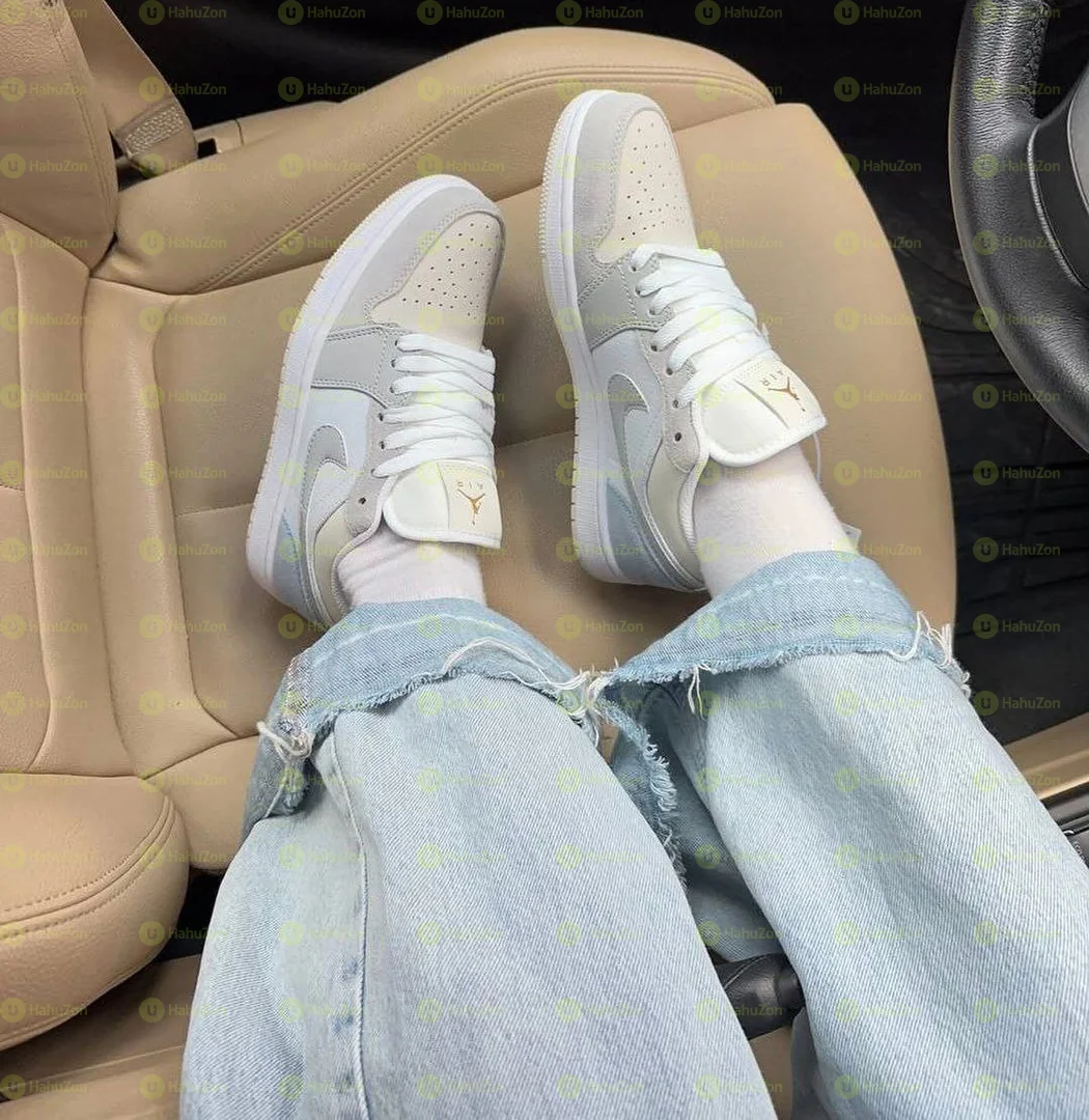 Nike Air Jordan 1 Women's Shoes
