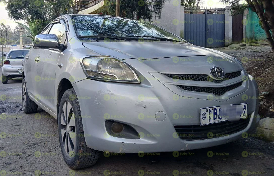 2006 Model-Toyota Yaris Belta