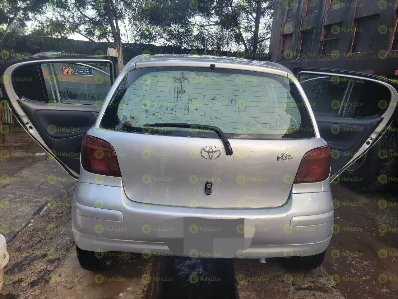 2002 Model-Toyota Vitz