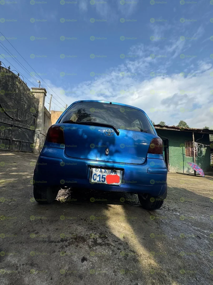 2002 Model-Toyota Vitz