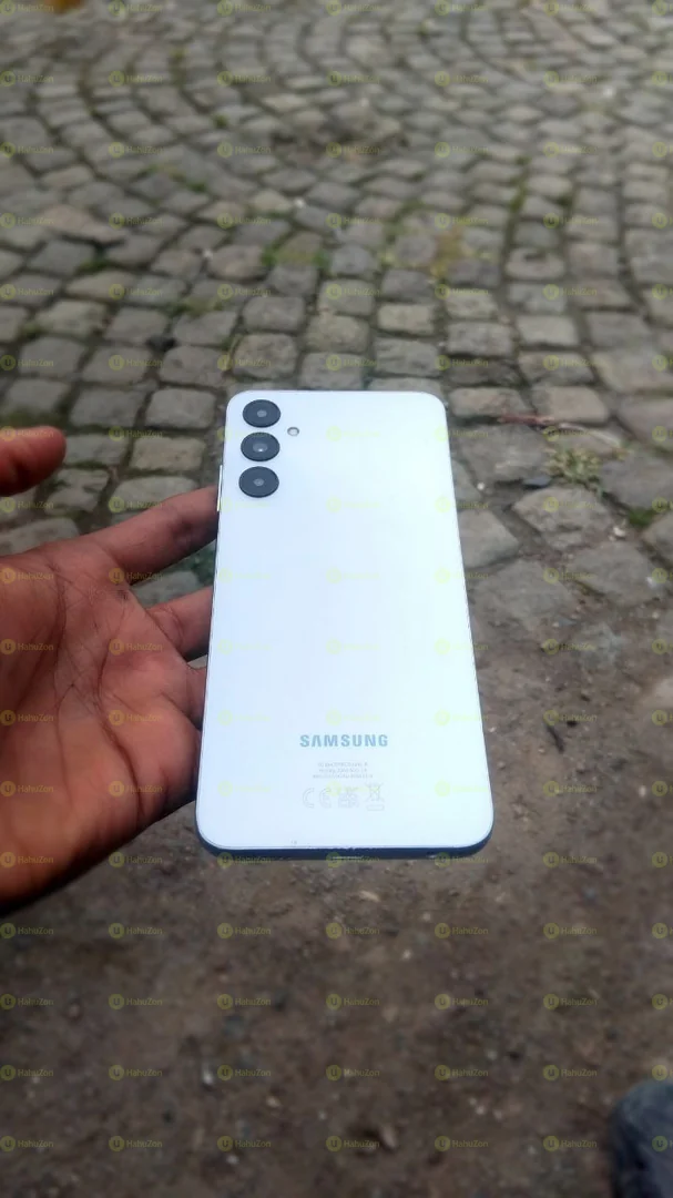 Samsung A05s