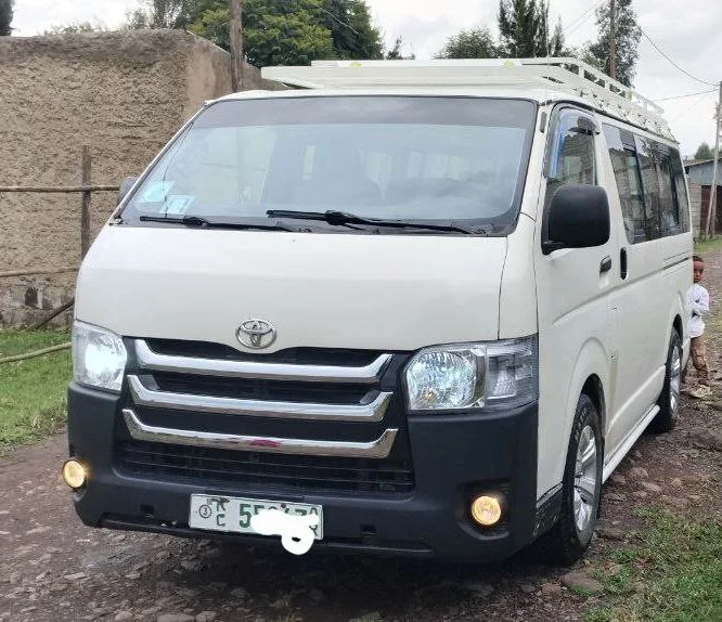 2008 Model-Toyota Hiace Abadula