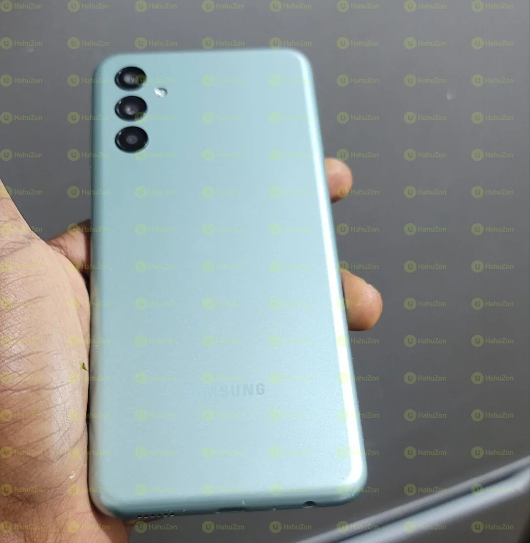 Samsung Galaxy M13
