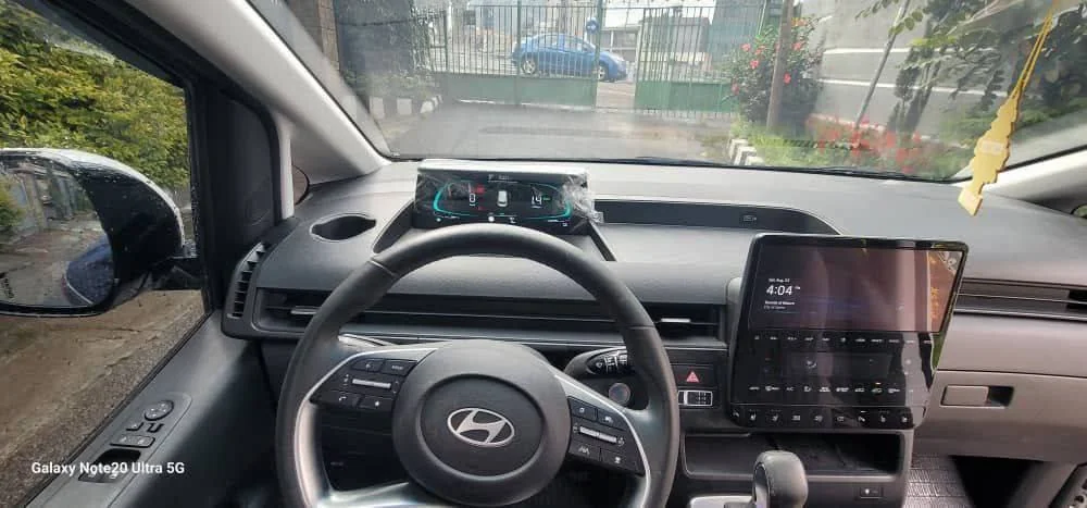 2025 Model-Hyundai Staria Hybrid