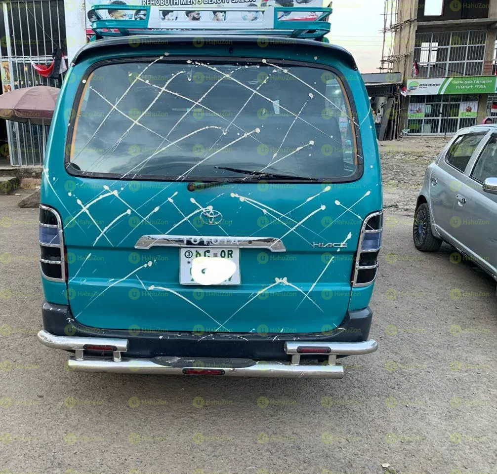 2006 Model-Toyota Dolphin