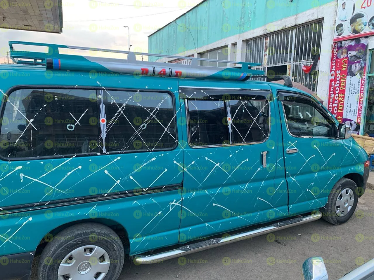 2006 Model-Toyota Dolphin