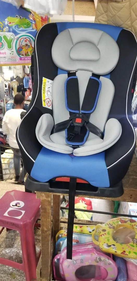 የልጆች የመኪና ወንበር