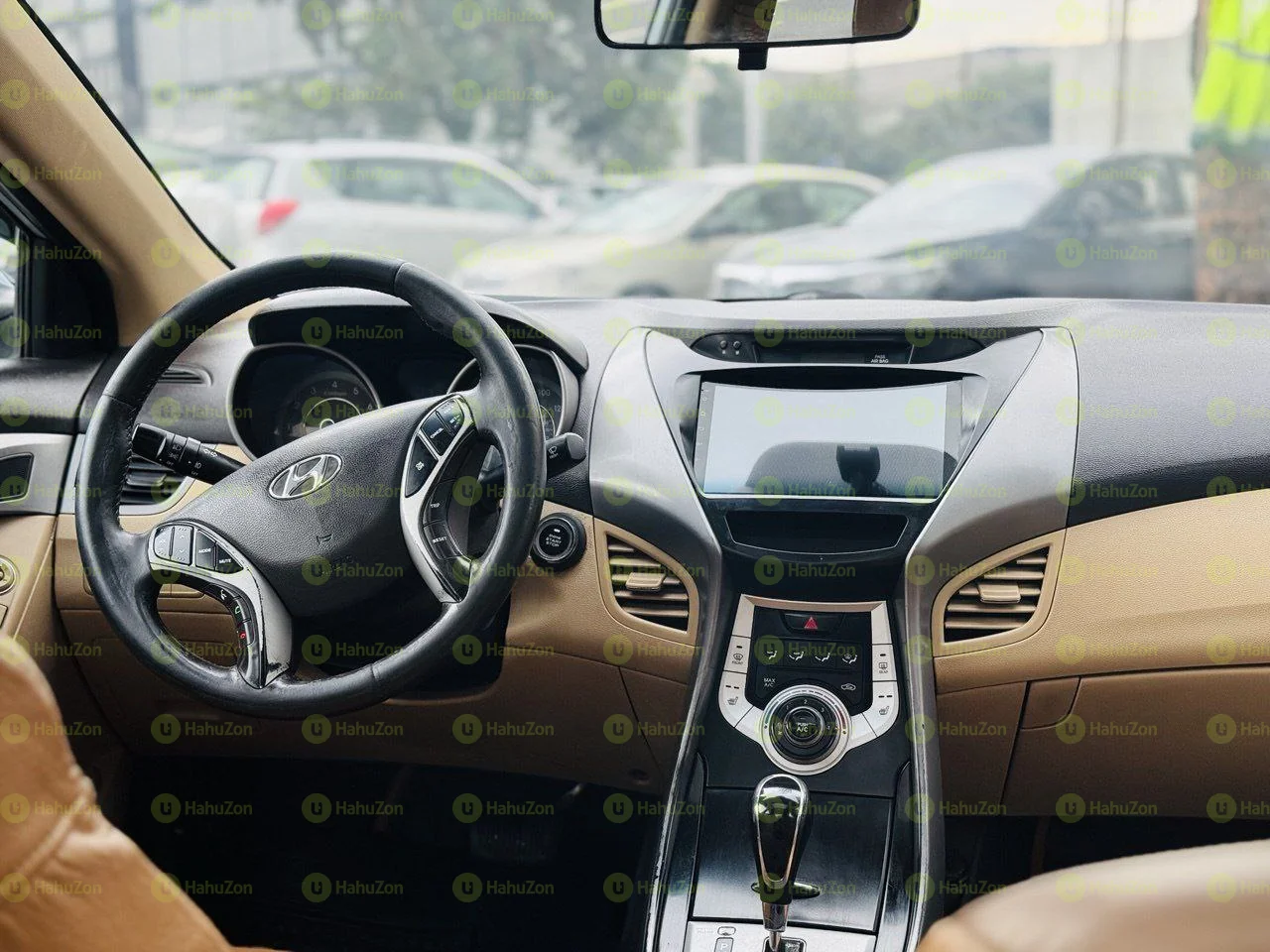 2012 Model-Hyundai Elantra