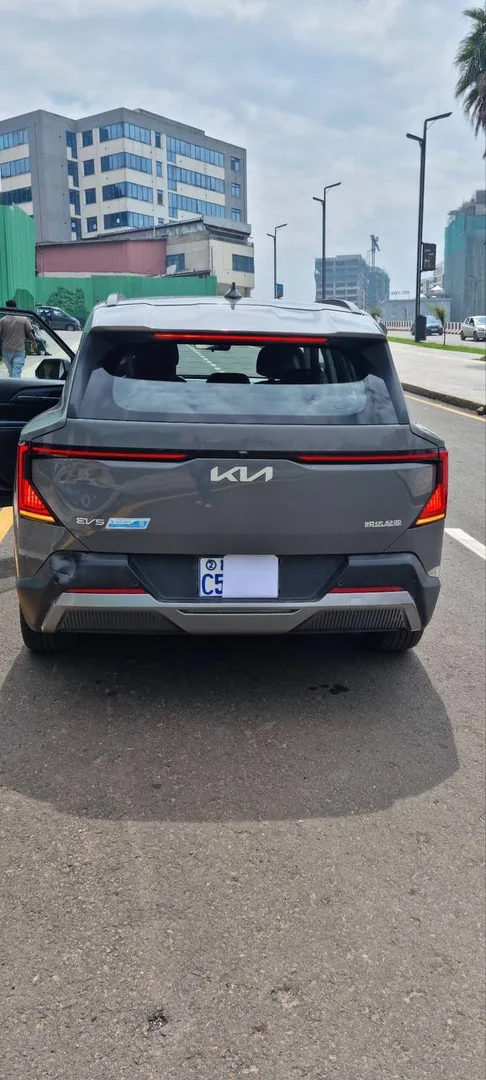 2024 Model-KIA EV5