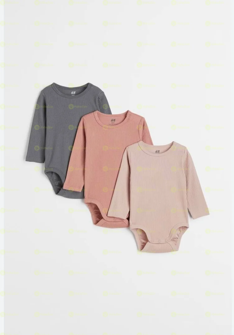 H&M Diaper T-shirt