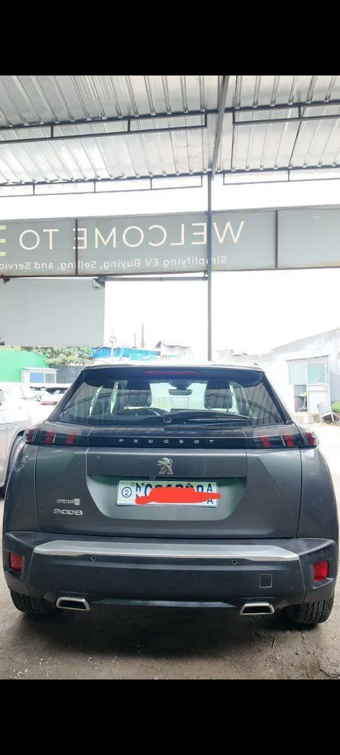 2022 Model-Peugeot 2008 GT