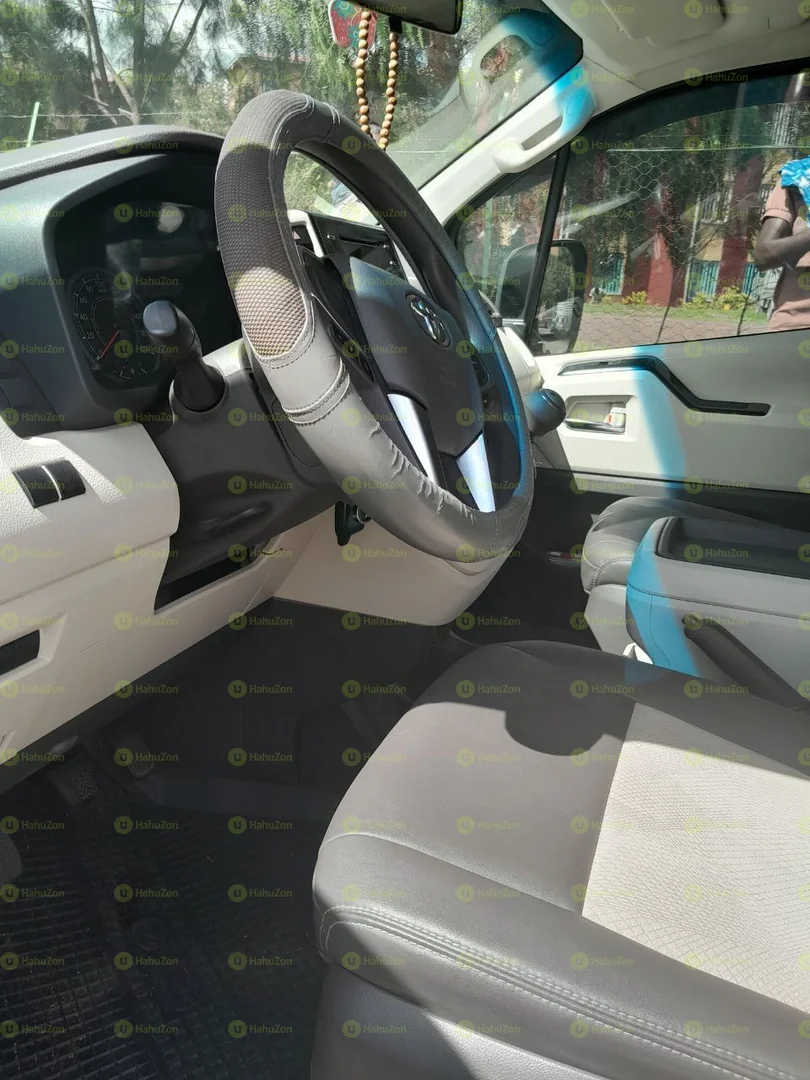 2022 Model-Toyota Hiace,HighRoof GL